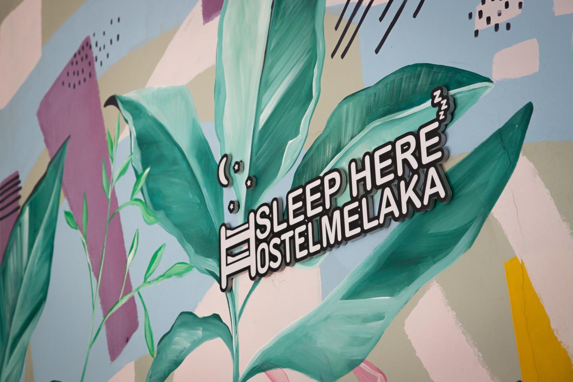 Sleep Here Hostel, Melaka Eksteriør billede