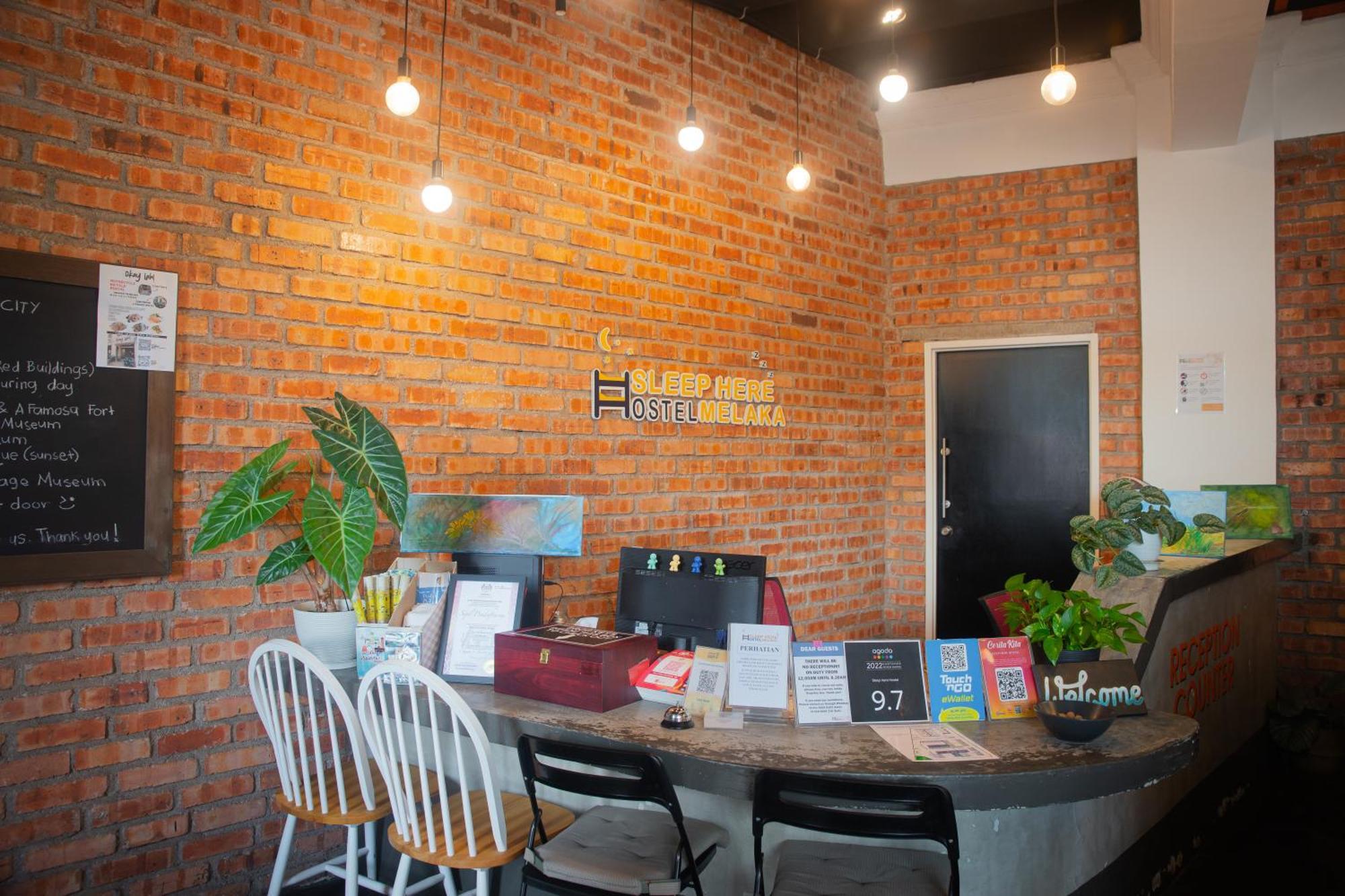 Sleep Here Hostel, Melaka Eksteriør billede